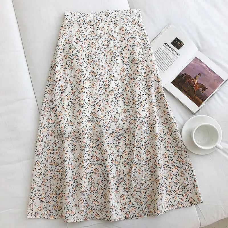 9DF Vintage Floral Skirt Aura Restored