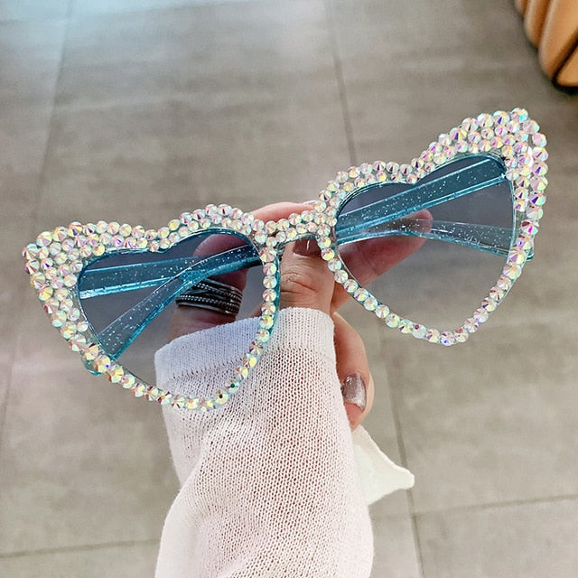 Woah!!! Cat Eye Heart Fashion Sunglasses Aura Restored